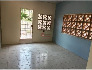 GORGONA / HOUSE WITH LARGE LAND / 850M2 / 2 BEDROOMS