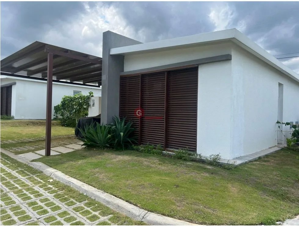 PUNTA BARCO / VILLA MAMEY / 300m / LAS ISLAS  / FRENTE A LA PISCINA