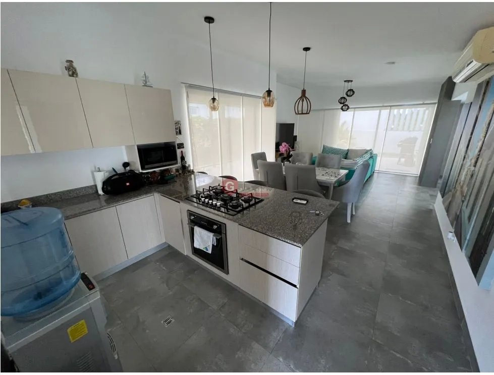Single Family House for sale in San Carlos