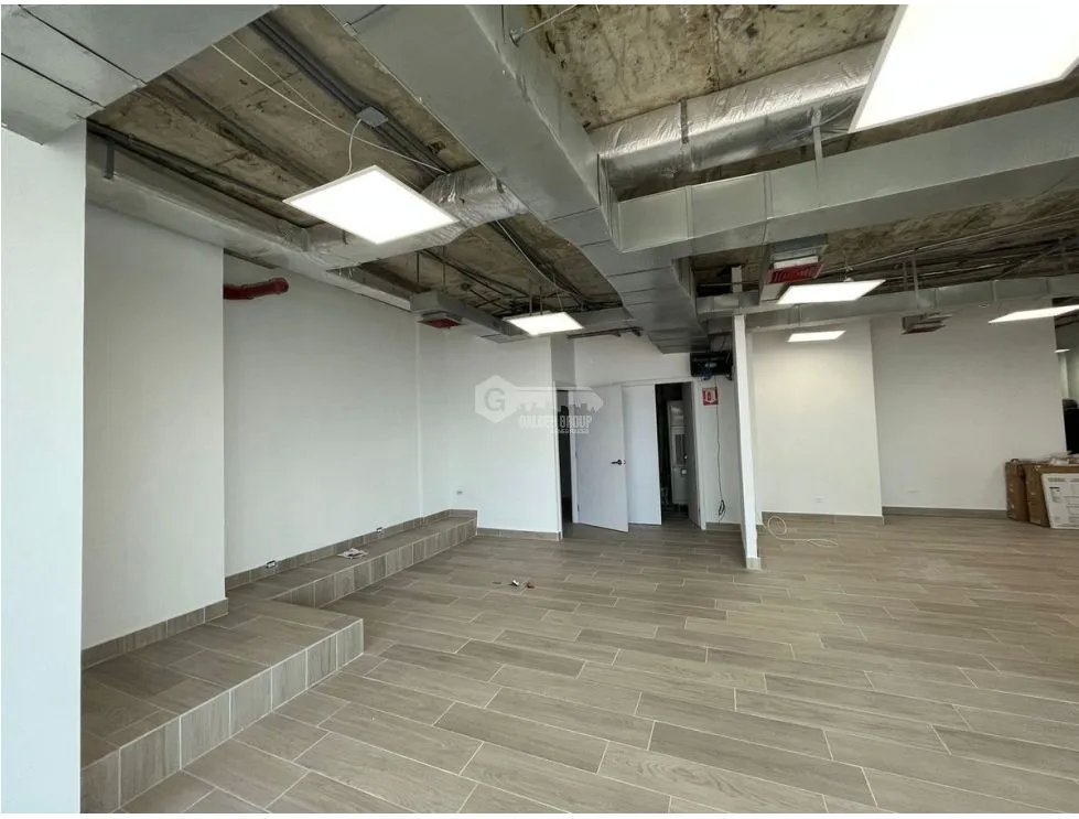 OFICINA / CALLE 50 / TORRE GLOBAL /106m2 / NEGOCIABLE/ ESPACIO ABIERTO