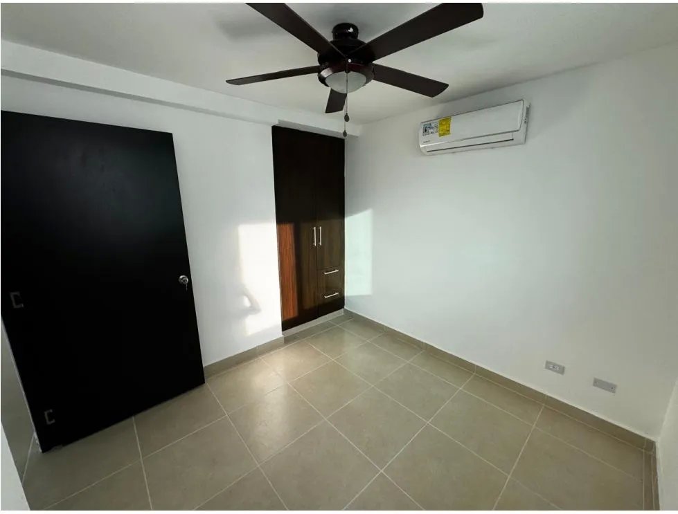 CONDADO DEL REY / PH KINGS PARK / 85m2 / 2 HABITACIONES