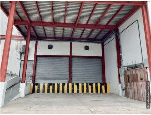 Warehouse for rent in Costa del Este