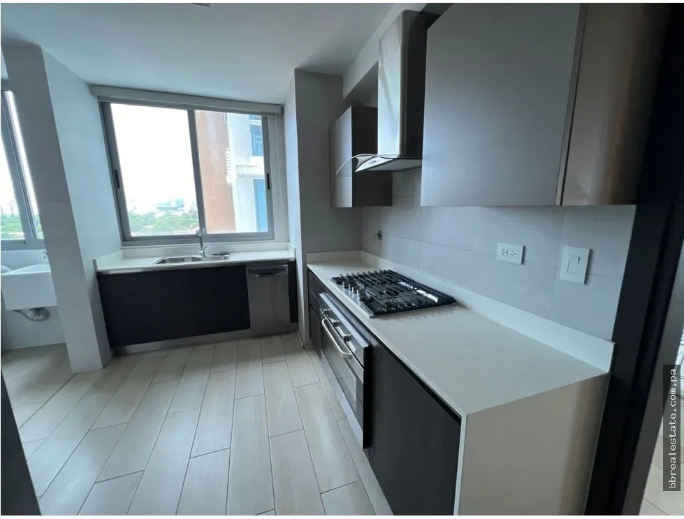 Apartment for rent in Coco del Mar
