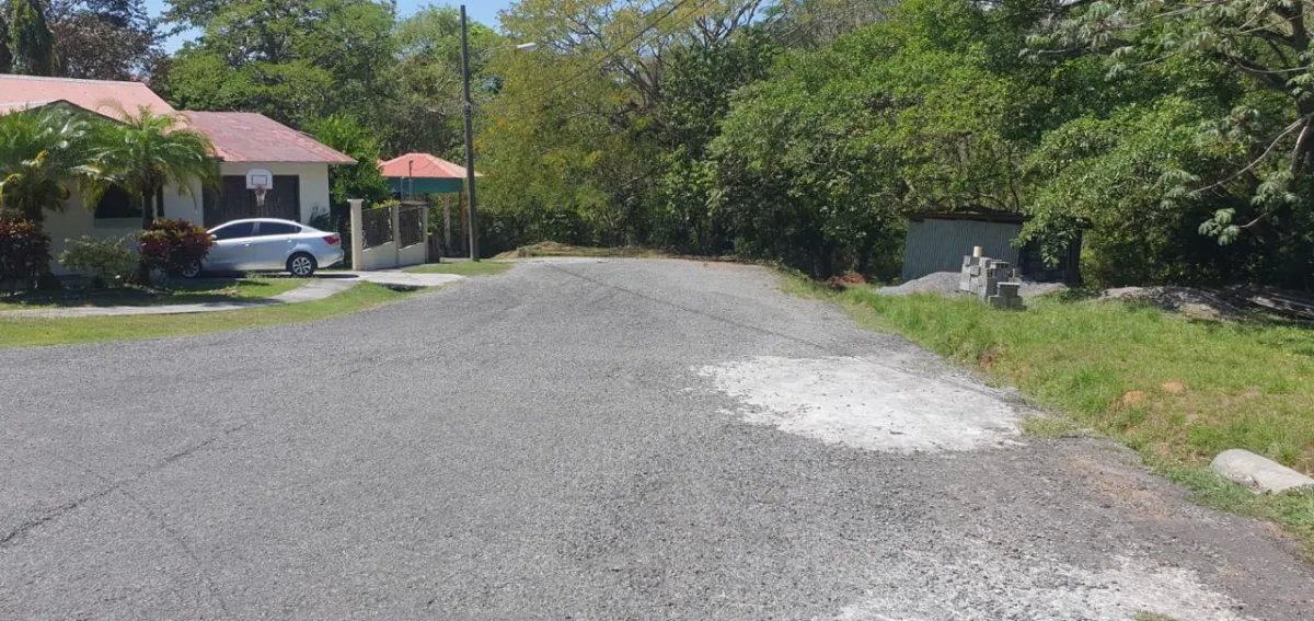 Terreno en venta en urbanización Villa Natalia