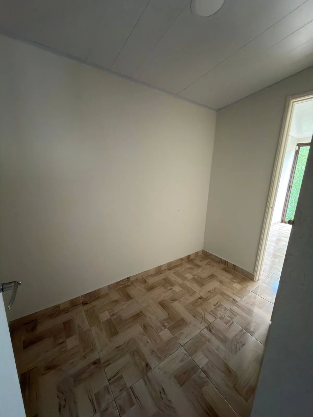 Amplia casa de 2 plantas, 3 recámaras y 2.5 baños, Las Cumbres