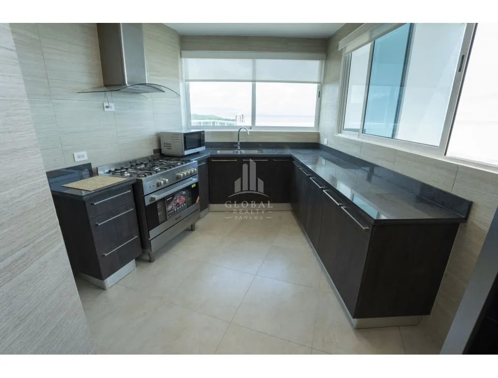 Se Vende Apartamento en PH Ocean Waves Playa Malibu