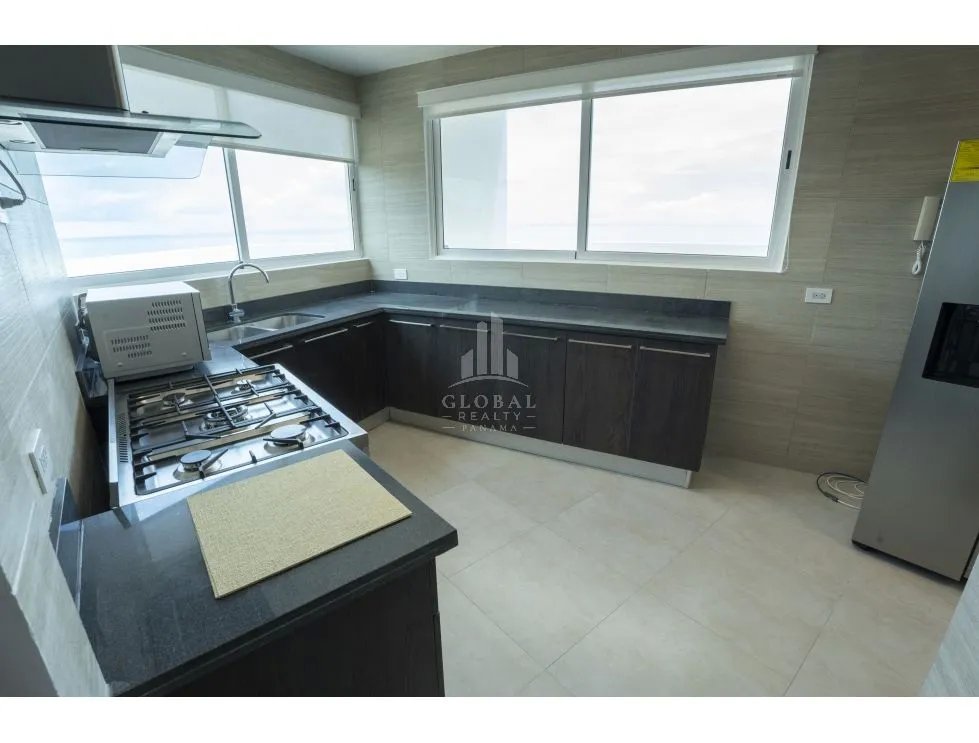 Se Vende Apartamento en PH Ocean Waves Playa Malibu