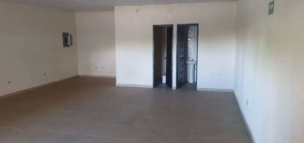 Commercial Space for Rent in IVU Dos Pinos