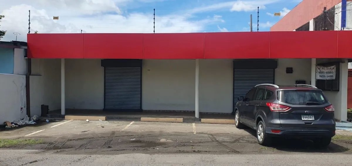 Local comercial en alquiler en IVU dos pinos