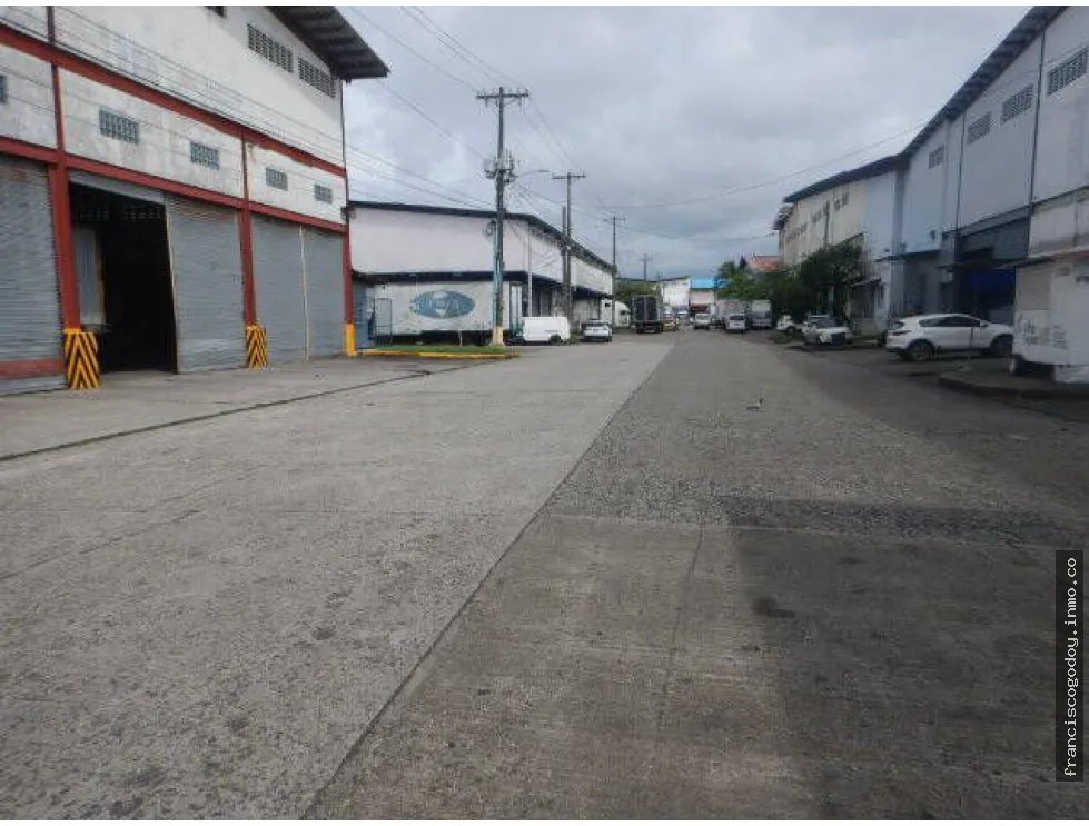 Bodega en Alquiler en la Zona Libre de Colón