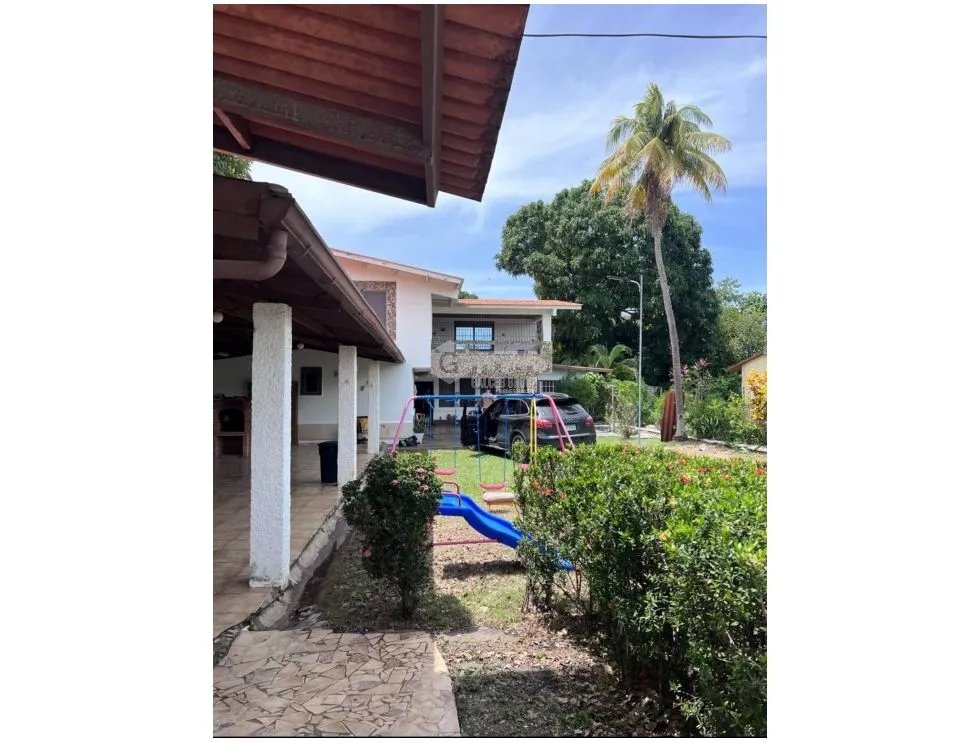CHAME / GORGONA / 1080M / 4 HABITACION / PISCINA / TERRAZA NS