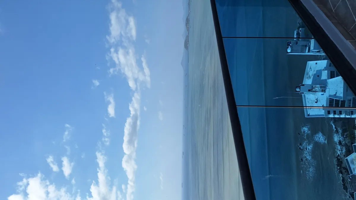Experience Comfort and Elegance in this PH Deluxe Punta Paitilla Apartment, 199.60 m², $513,895, Spacious and Flexible
