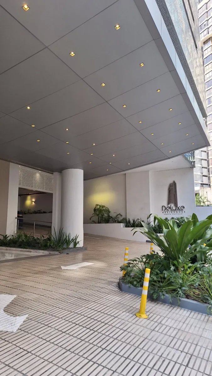 Experience Comfort and Elegance at PH Deluxe Punta Paitilla, 197.40 m², $519,253, Spacious and Flexible Living Spaces