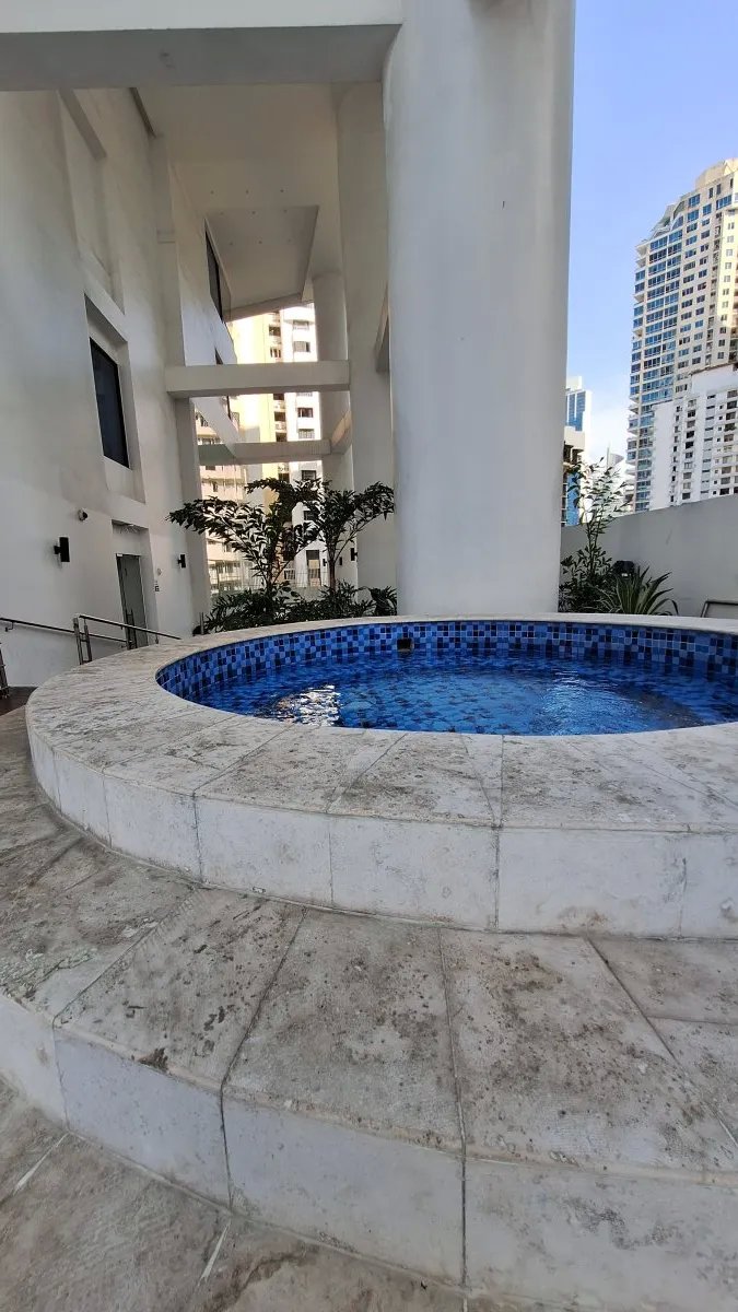 Experience Comfort and Elegance at PH Deluxe Punta Paitilla, 198.75 m², $524,163, Spacious and Flexible Living Spaces