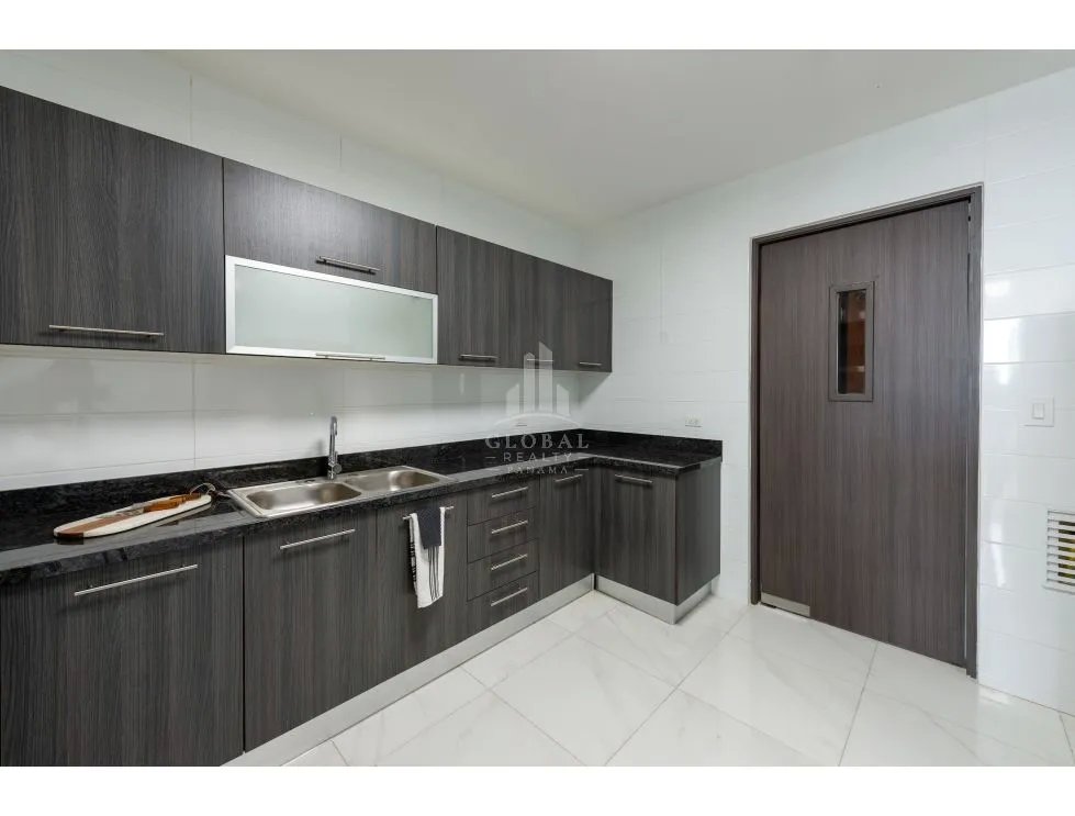 VENTA DE APARTAMENTO EN PH PACIFIC PARK TOWERS
