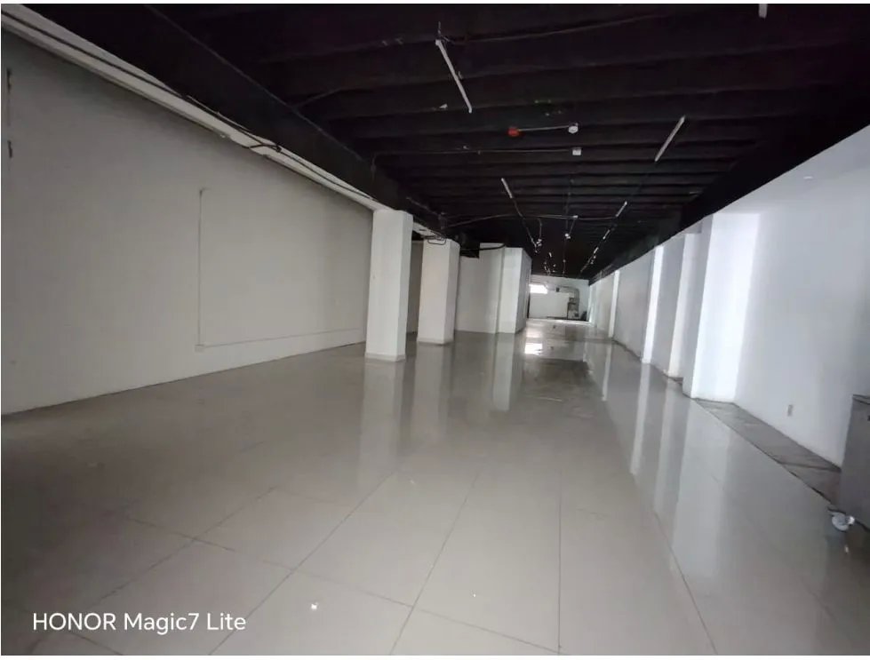 Alquiler de oficina comercial en Edificio Domino, Vía España. EAR