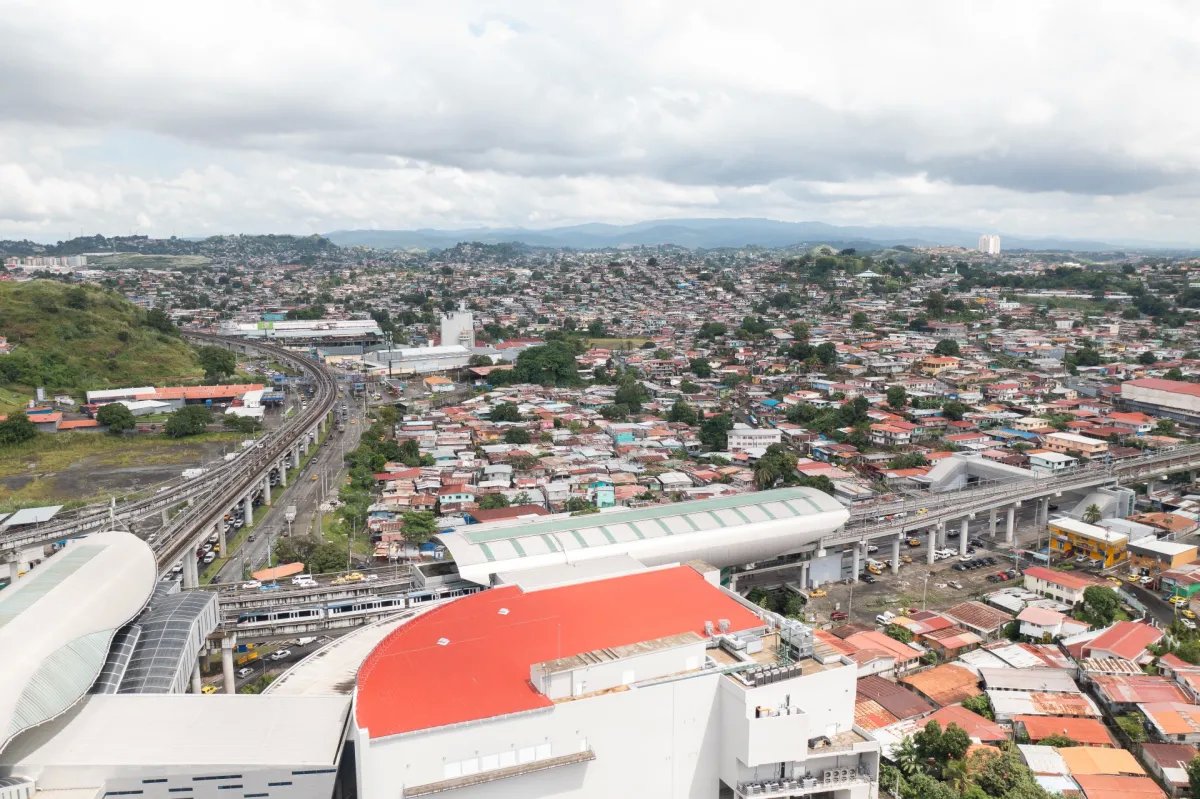Se vende terreno en Vía Transístmica