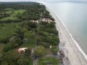 VENTA DE TERRENO FRENTE AL MAR EN JUAN HOMBRÓN COCLE PANAMÁ