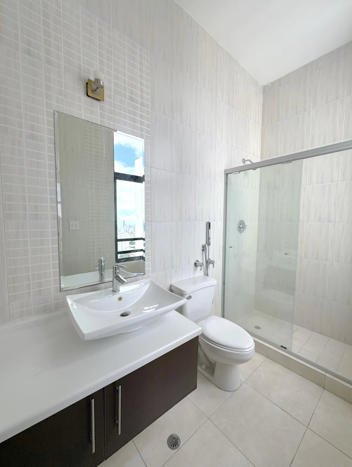 Majestic Penthouse in Elite 400, 590 m², 360° View, Tax Exempt for 20 Years
