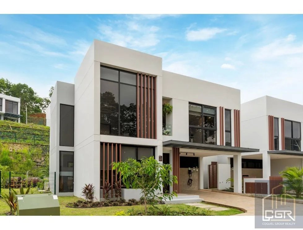VENTA DE CASA EN PH RIVERWALKS VILLAS GREENCITY