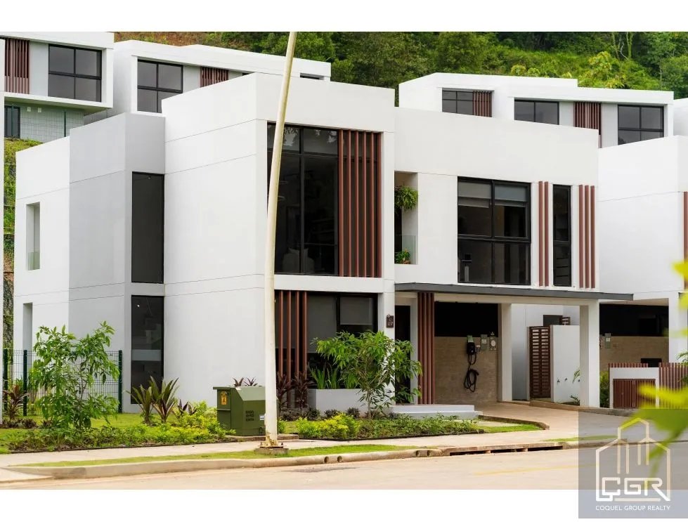 VENTA DE CASA EN PH RIVERWALKS VILLAS GREENCITY