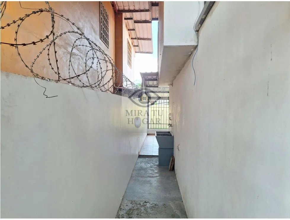 Se Vende casa en Juan Diaz Villa Serena