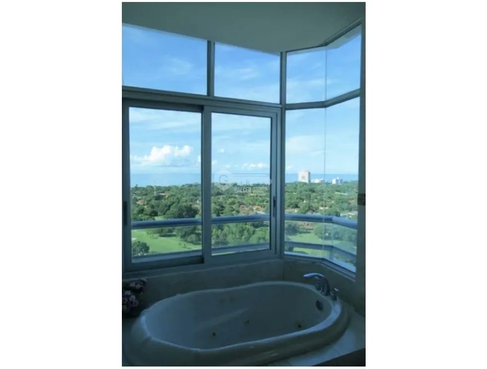 CHAME / CORONADO GOLF TOWER / 2 BEDROOMS / 165 M2 / SWIMMING POOL