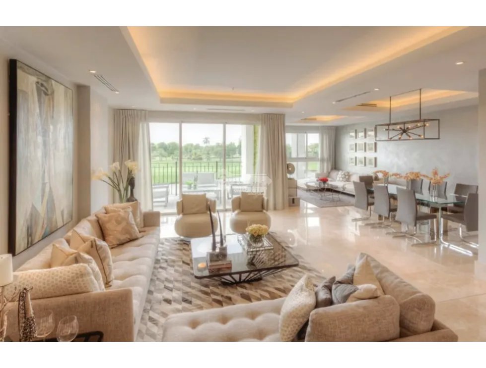 SE VENDE APARTAMENTO EN SANTA MARIA 335M 4 HABITACIONES BALCON