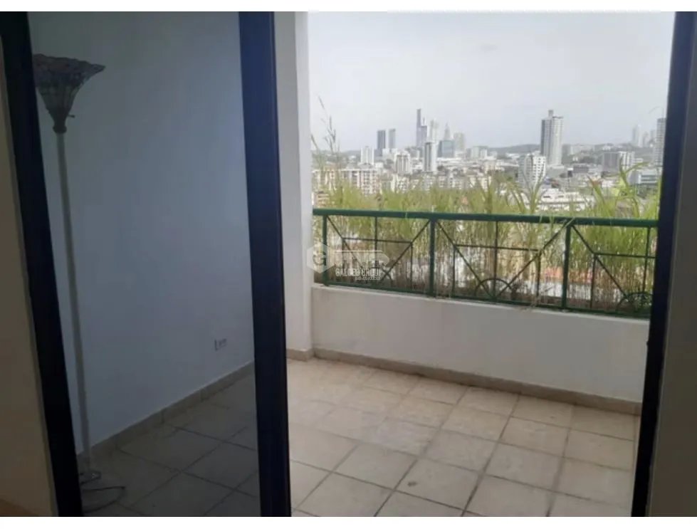 SAN FRANCISCO / VIA PORRAS / 90M / 2 BEDROOMS / 2 BATHROOMS