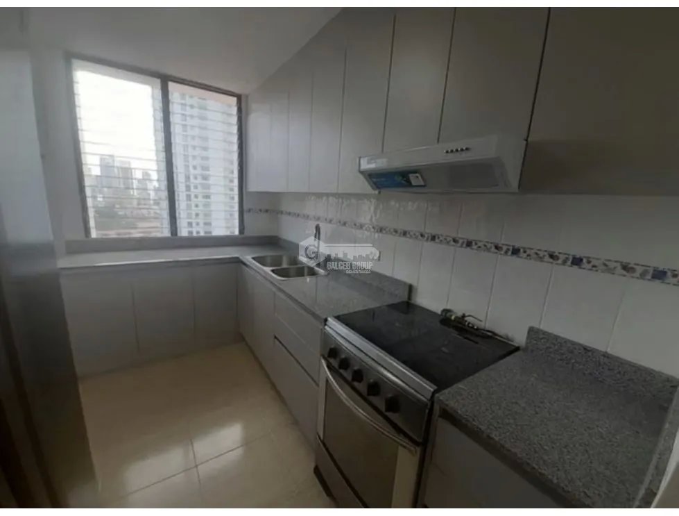 SAN FRANCISCO / VIA PORRAS / 90M / 2 BEDROOMS / 2 BATHROOMS