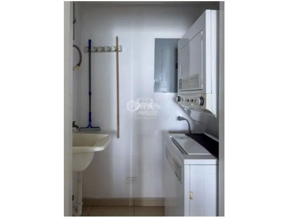 PUNTA PACIFICA / OASIS ON THE BAY / 99M / 2 BEDROOMS / BALCONY