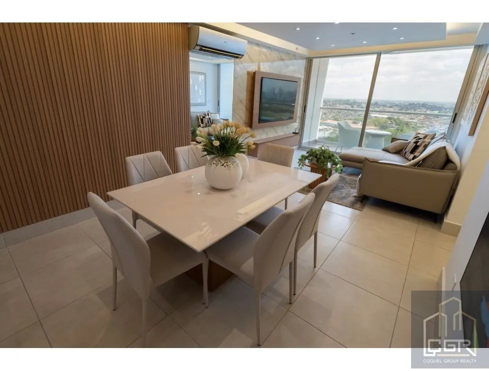 VENTA DE APARTAMENTO EN PH SKY POINT TOWER