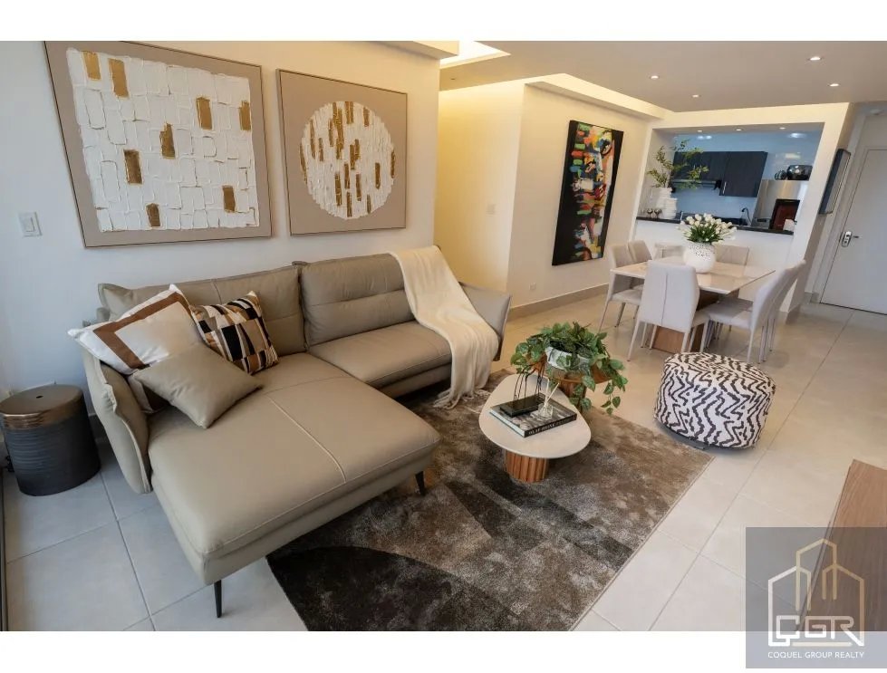 VENTA DE APARTAMENTO EN PH SKY POINT TOWER