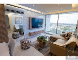 VENTA DE APARTAMENTO EN PH SKY POINT TOWER