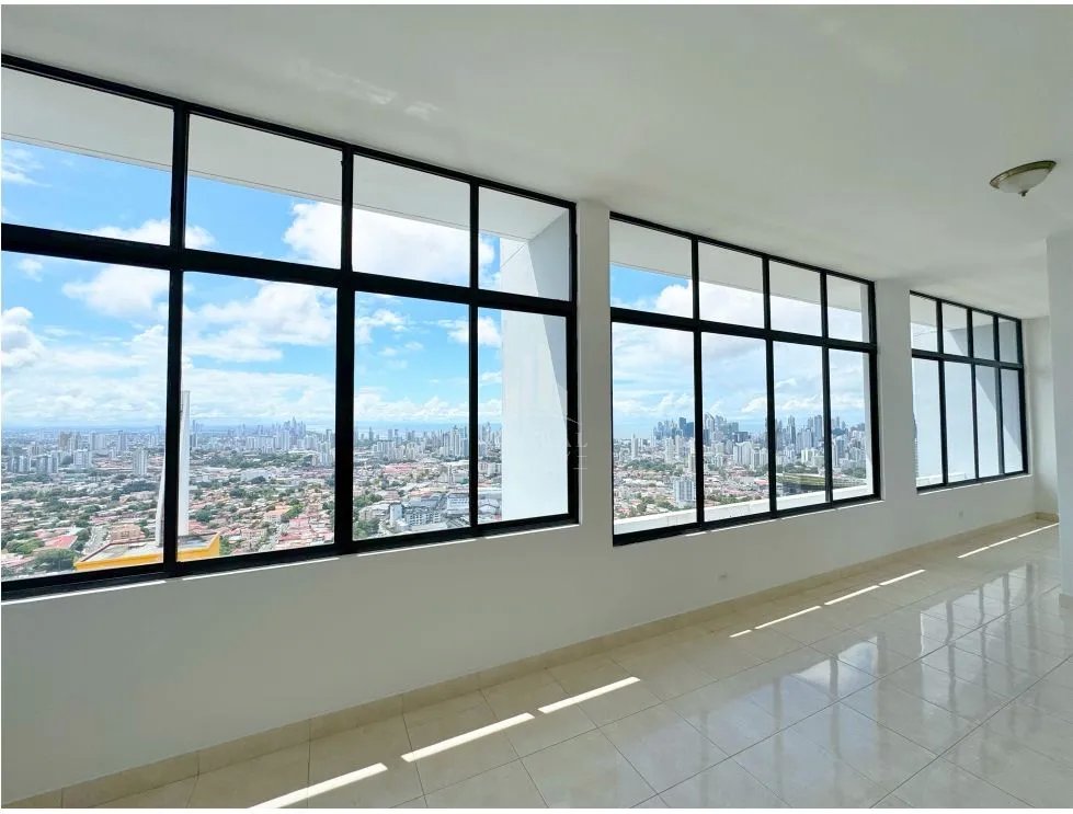 Penthouse for sale in Panama
