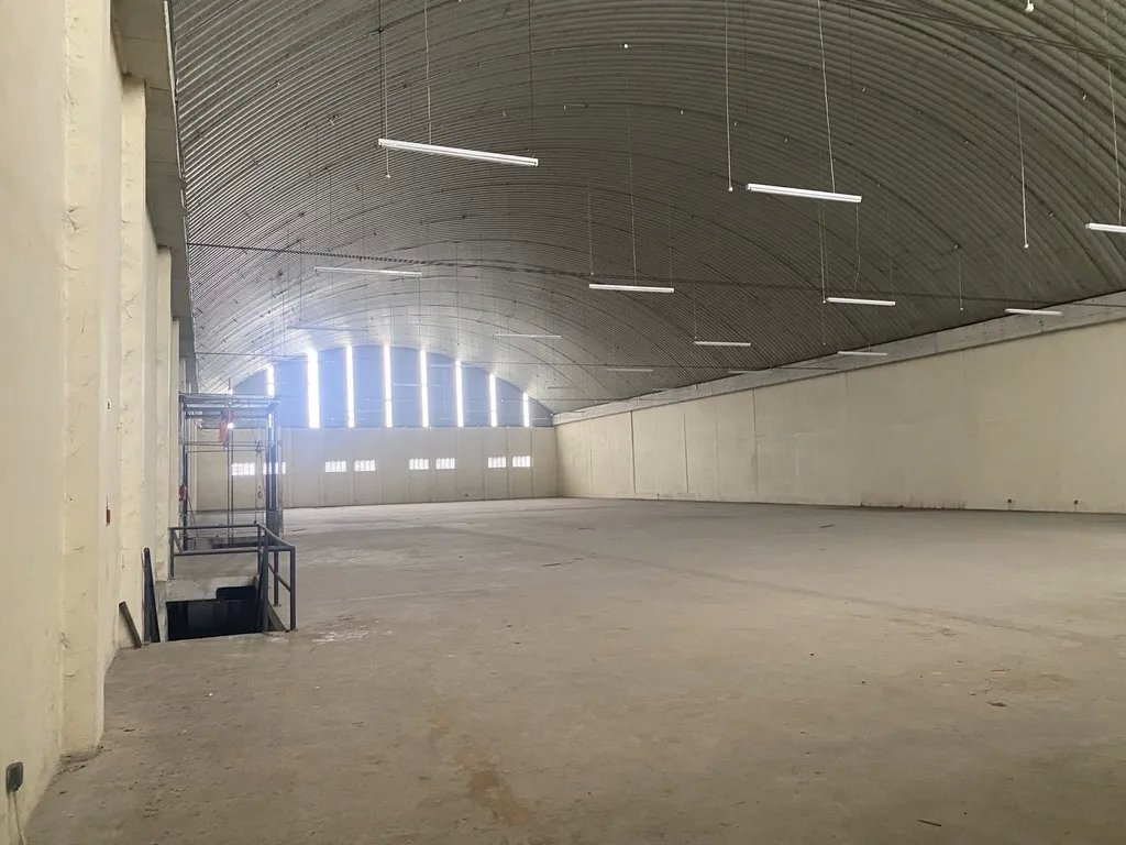 Venta de Almacén de 4,299.74 Metros Cuadrados en Coco Solito con Muell...