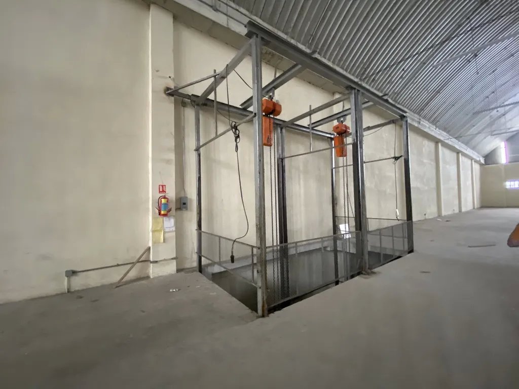Venta de Almacén de 4,299.74 Metros Cuadrados en Coco Solito con Muell...