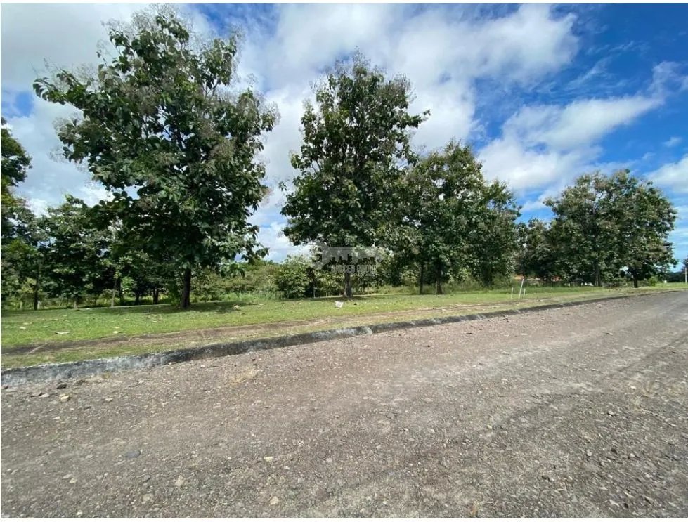 SE VENDEN DOS TERRENOS EN  LAS LAJAS SANTA FE 2559 M2 CON PISCINA