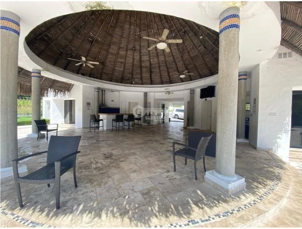 SE VENDE TERRENO EN LAS LAJAS SANTA FE  1279 M2 CON PISCINA