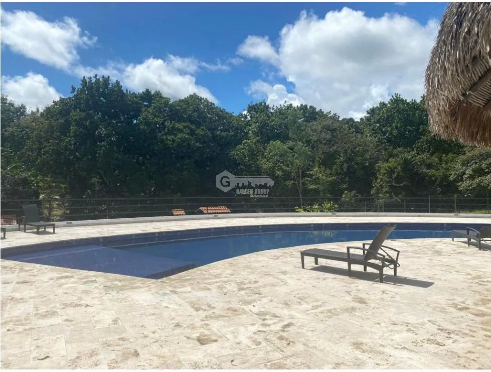 SE VENDE TERRENO EN LAS LAJAS SANTA FE  1279 M2 CON PISCINA