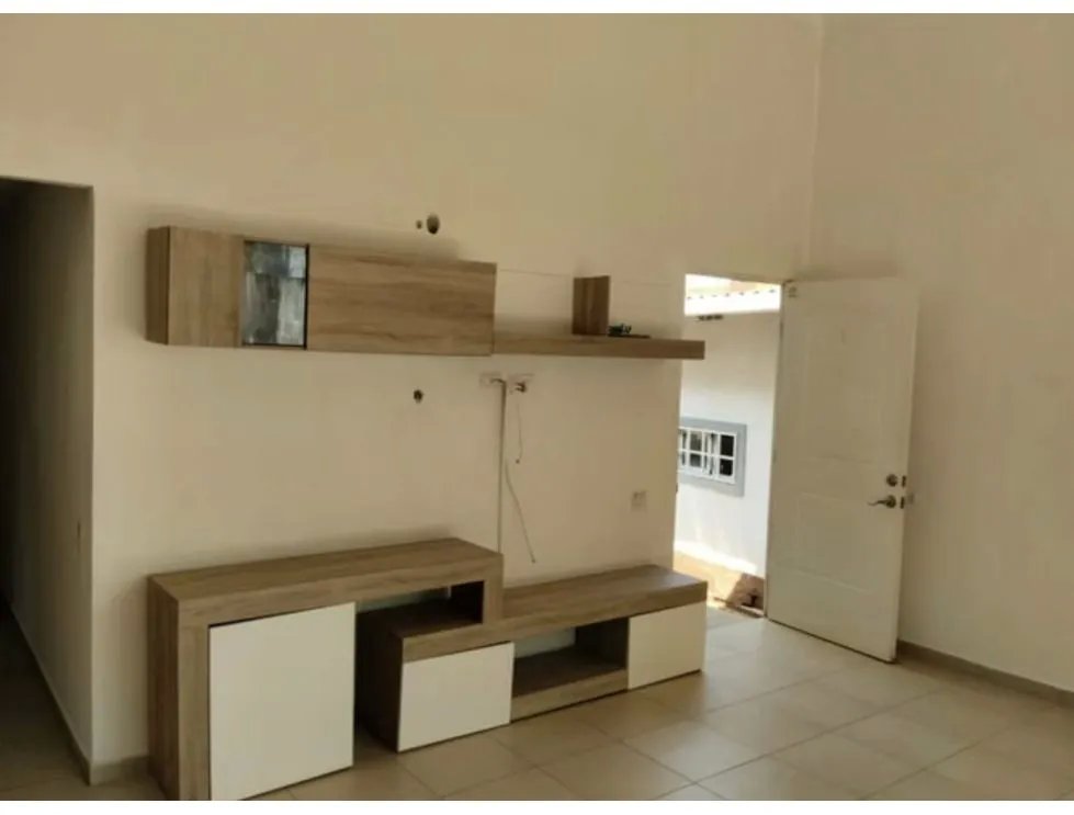 SE VENDE CASA EN ARRAIJAN PH LA CAMPIÑA 115 M2 CON TERRAZA