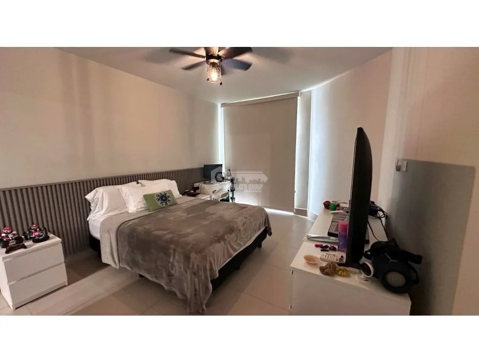 SE VENDE CASA EN SAN CARLOS PUNTA CAELO 180 M2 CON TERRAZA