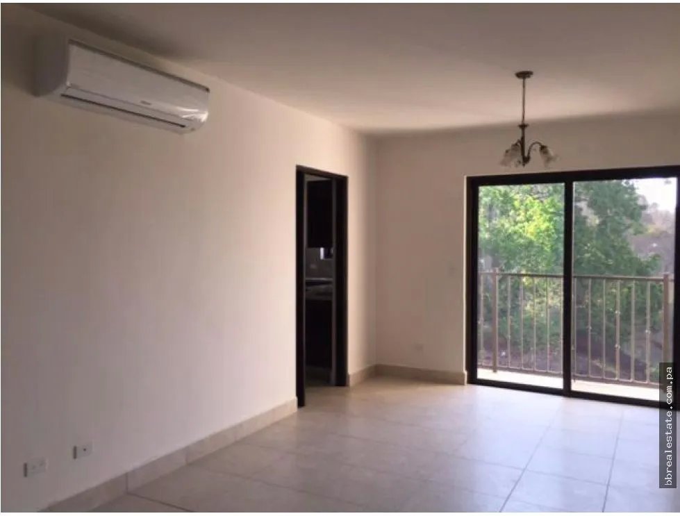 Venta de Apartamento en PH Embassy Village, Ancón