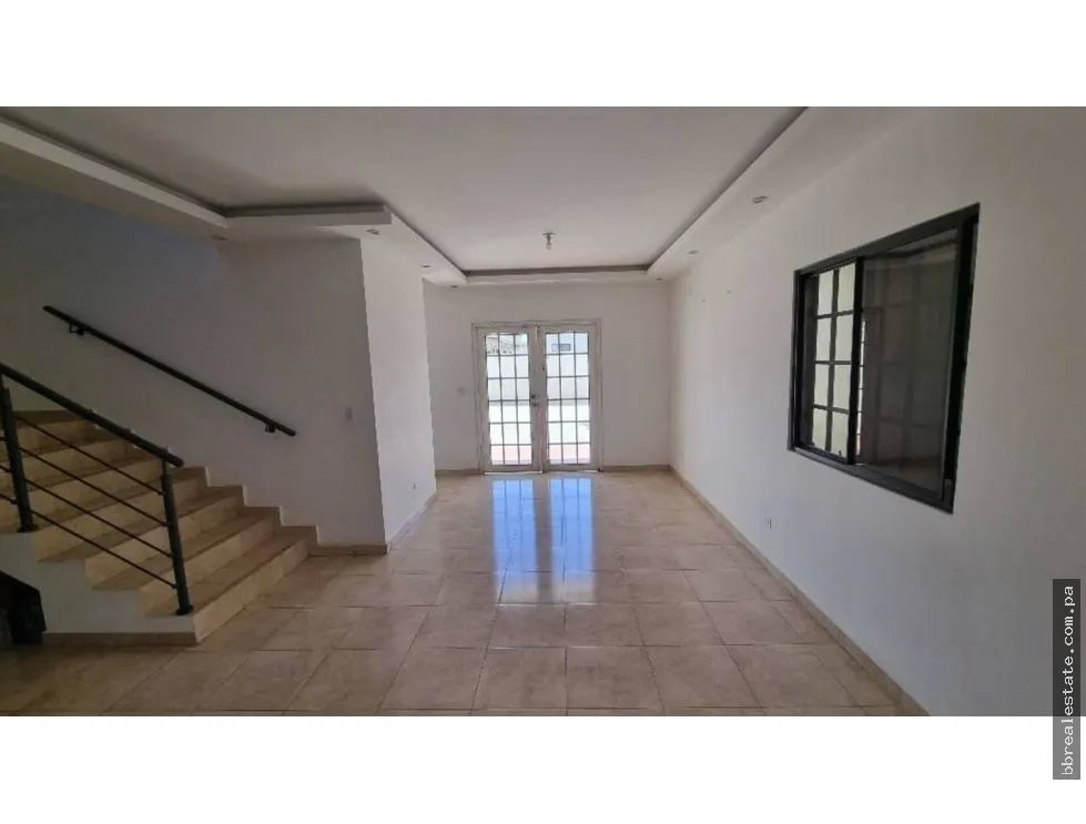 Venta de Casa en Vistas del Lago, Las Cumbres