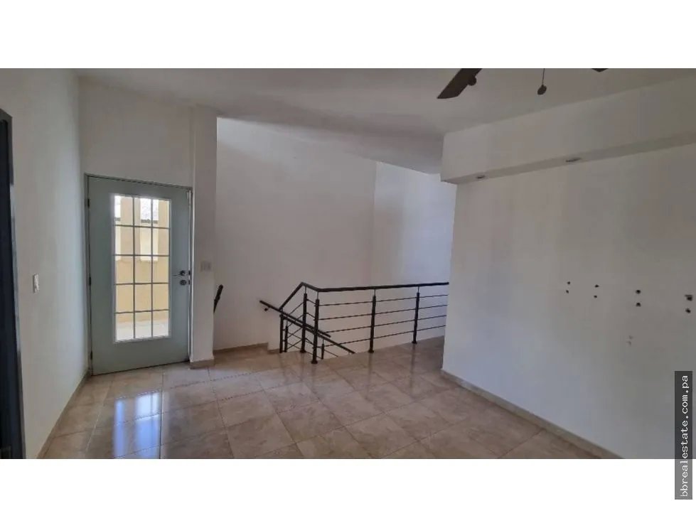 Venta de Casa en Vistas del Lago, Las Cumbres