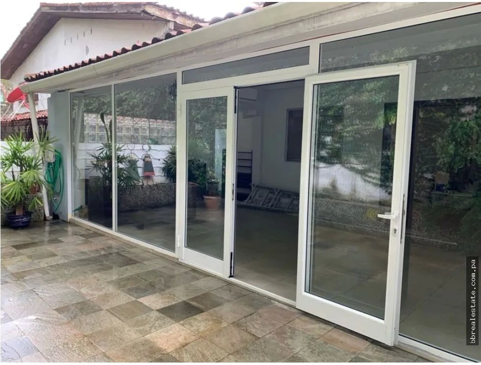 Venta de casa dúplex, La Alameda