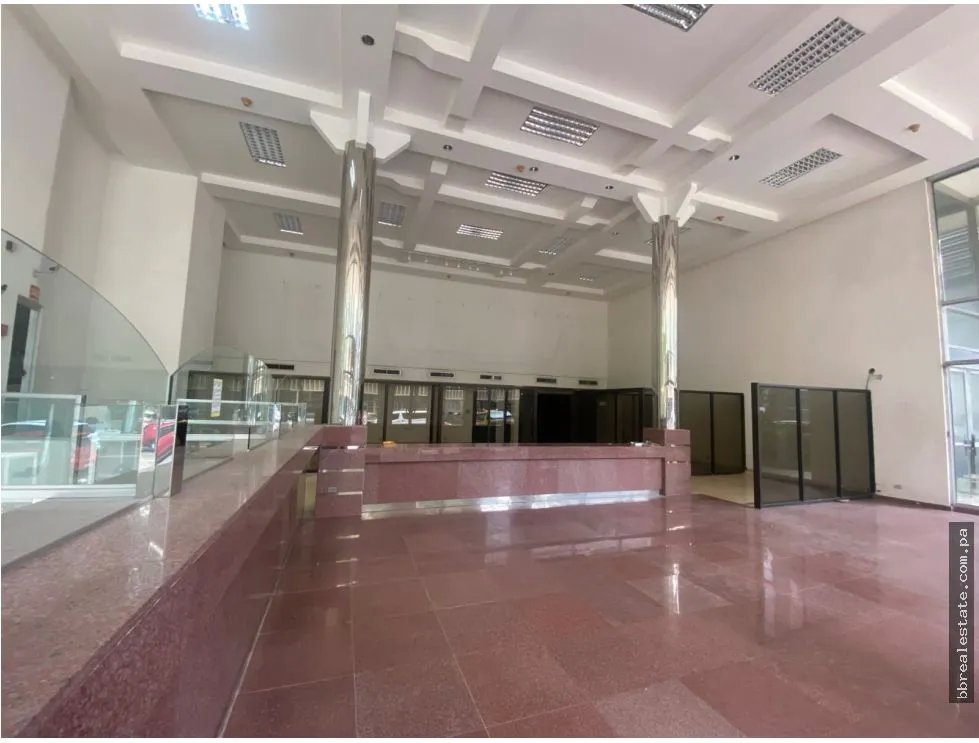 Commercial Building Rental in Obarrio