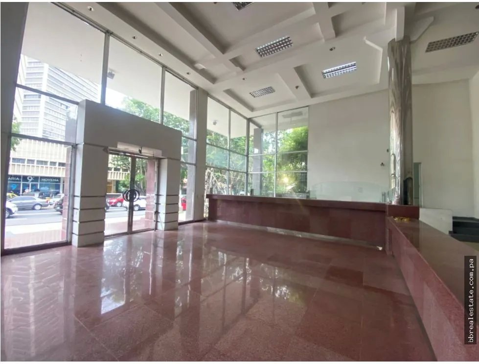Commercial Building Rental in Obarrio