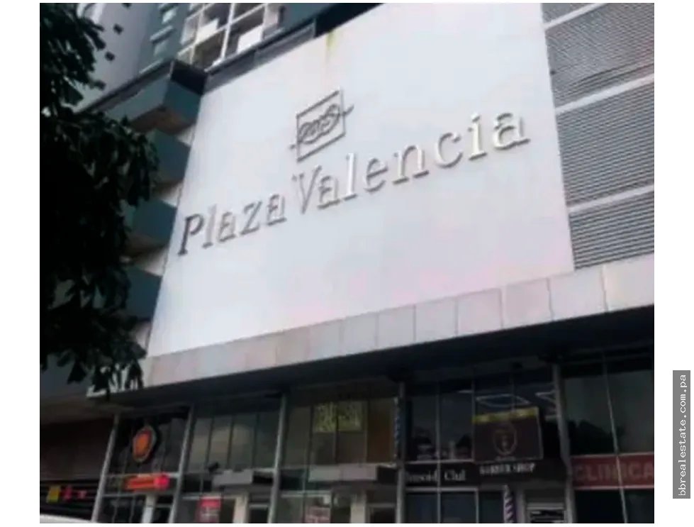 Se vende apartamento en Vía España, Ph Plaza Valencia