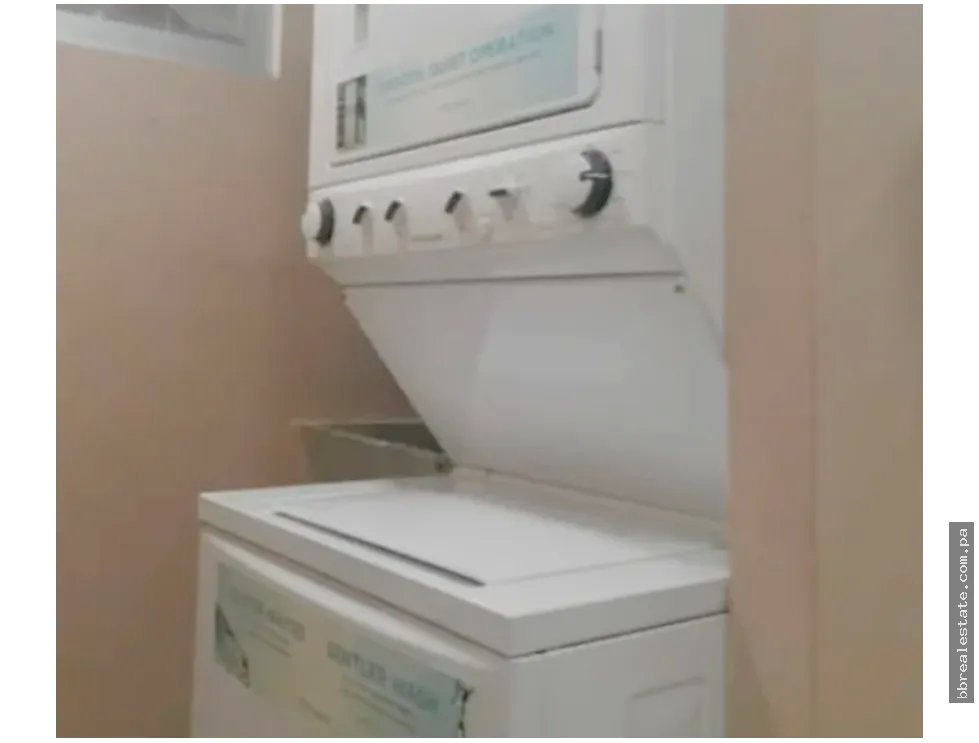Apartment for Sale on Vía España, Ph Plaza Valencia